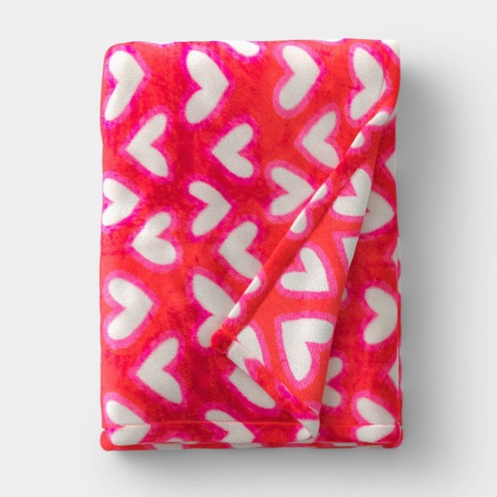 Room Essentials Red White Pink Heart Throw Blanket Valentines Day Plush 60x50in